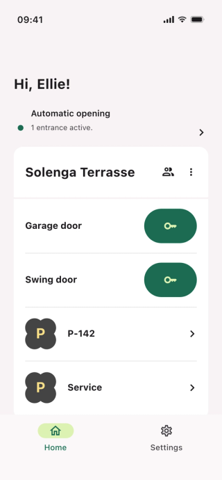 Parqio app home screen showing automatic opening active, with unlock buttons for a garage door and swing door, plus parking spot P-142 and a Service entry, at location Solenga Terrasse.