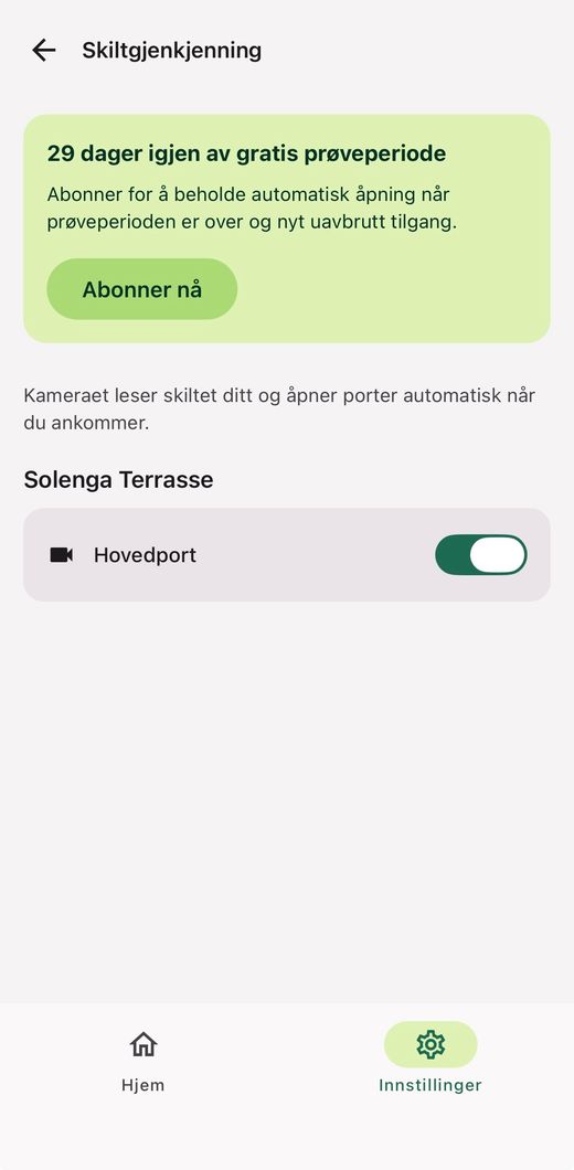 Innstillingen «Skiltgjenkjenning» med 29 dager igjen av prøveperioden, knappen «Abonner nå» og bryteren for Hovedport