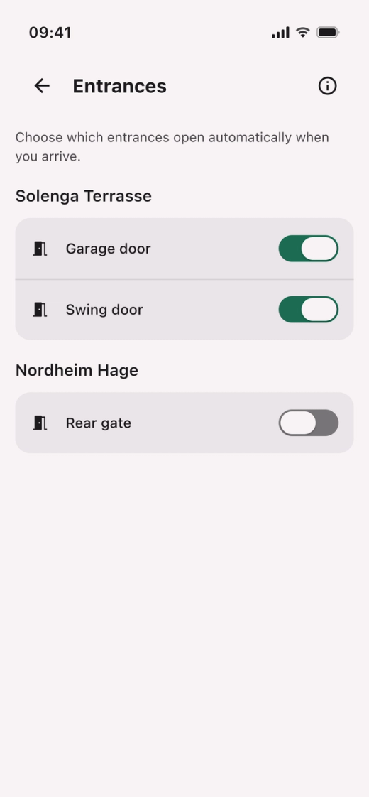 Entrances in the Parqio app: a switch for each entrance. When the switch is on, automatic opening is on for that entrance.
