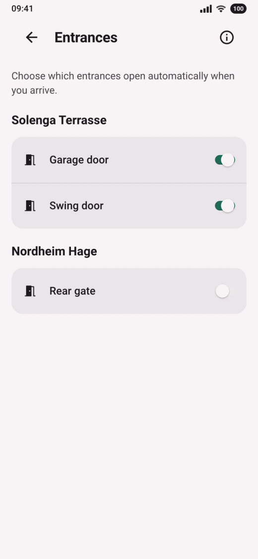Entrances in the Parqio app on Android: a switch for each entrance. When the switch is on, automatic opening is on for that entrance.