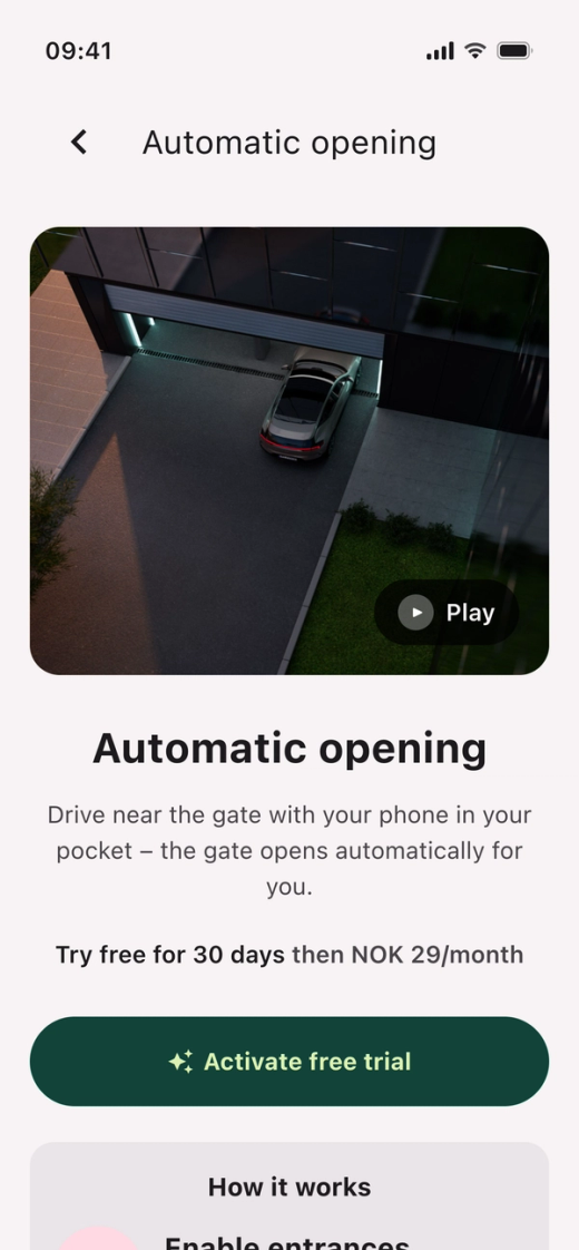 The “Automatic opening” screen with a picture of a car in front of a garage door and the button “Activate free trial”