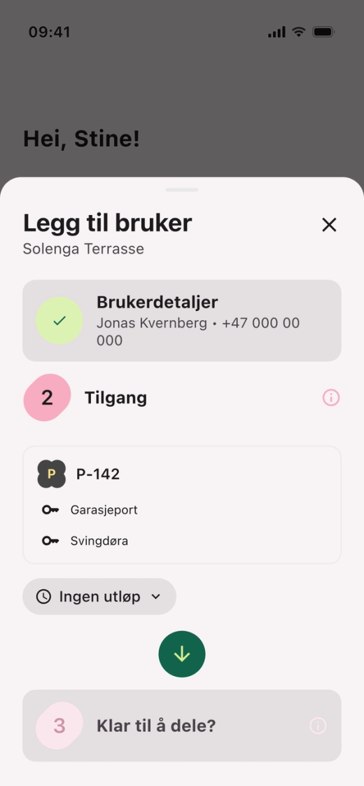 Trinn 2 «Tilgang» i «Legg til bruker» med plassen P-142, Garasjeport og Svingdøra, og varigheten «Ingen utløp»