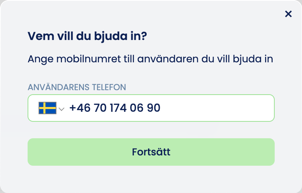 Fönstret ”Vem vill du bjuda in?” med ett mobilnummer i fältet och knappen ”Fortsätt”