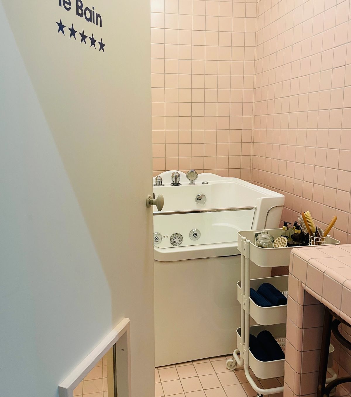 LE BAIN EN LIBRE-SERVICE maison POILUS®