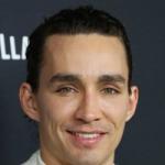Robert Sheehan
