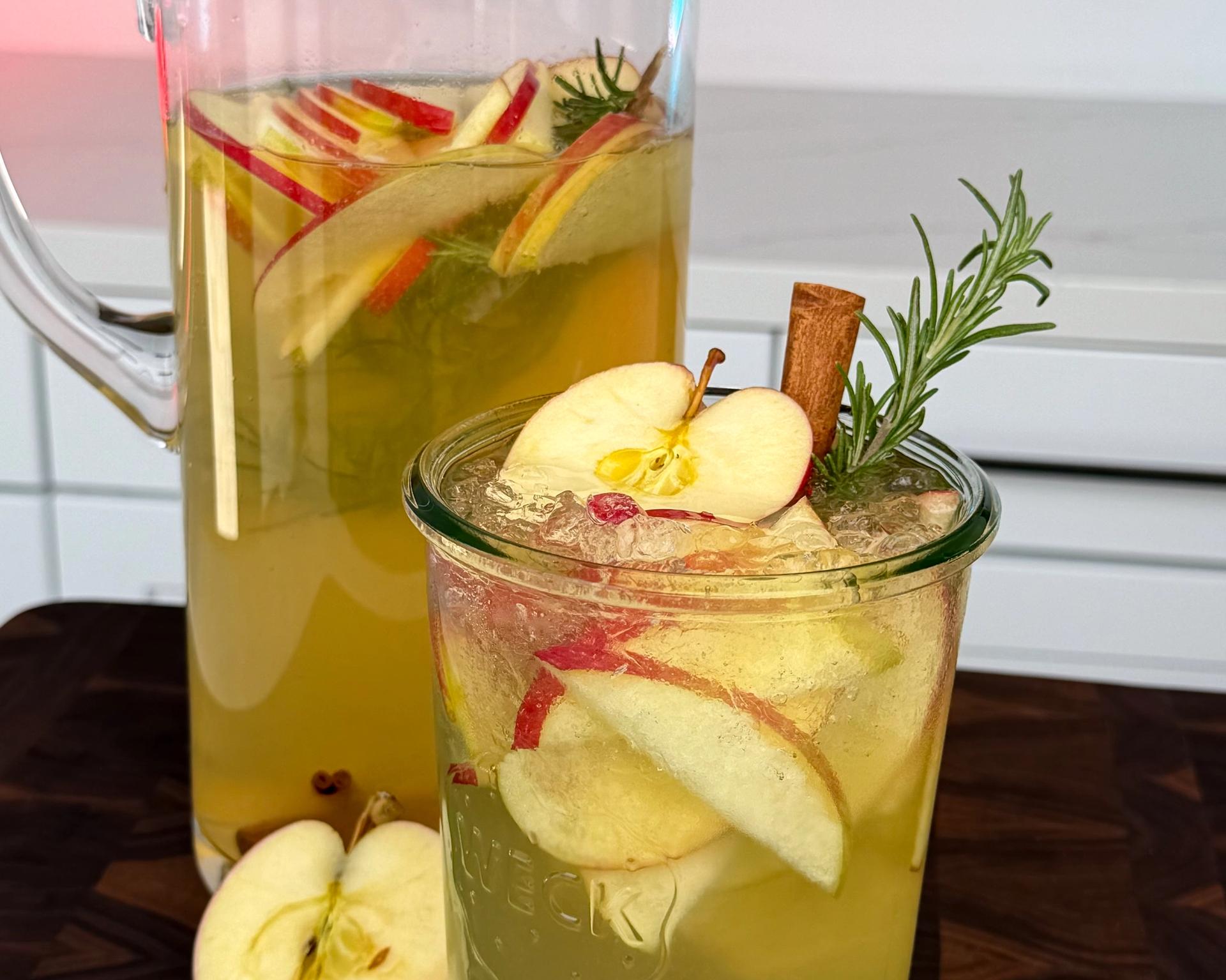 Apple Ginger Fizz