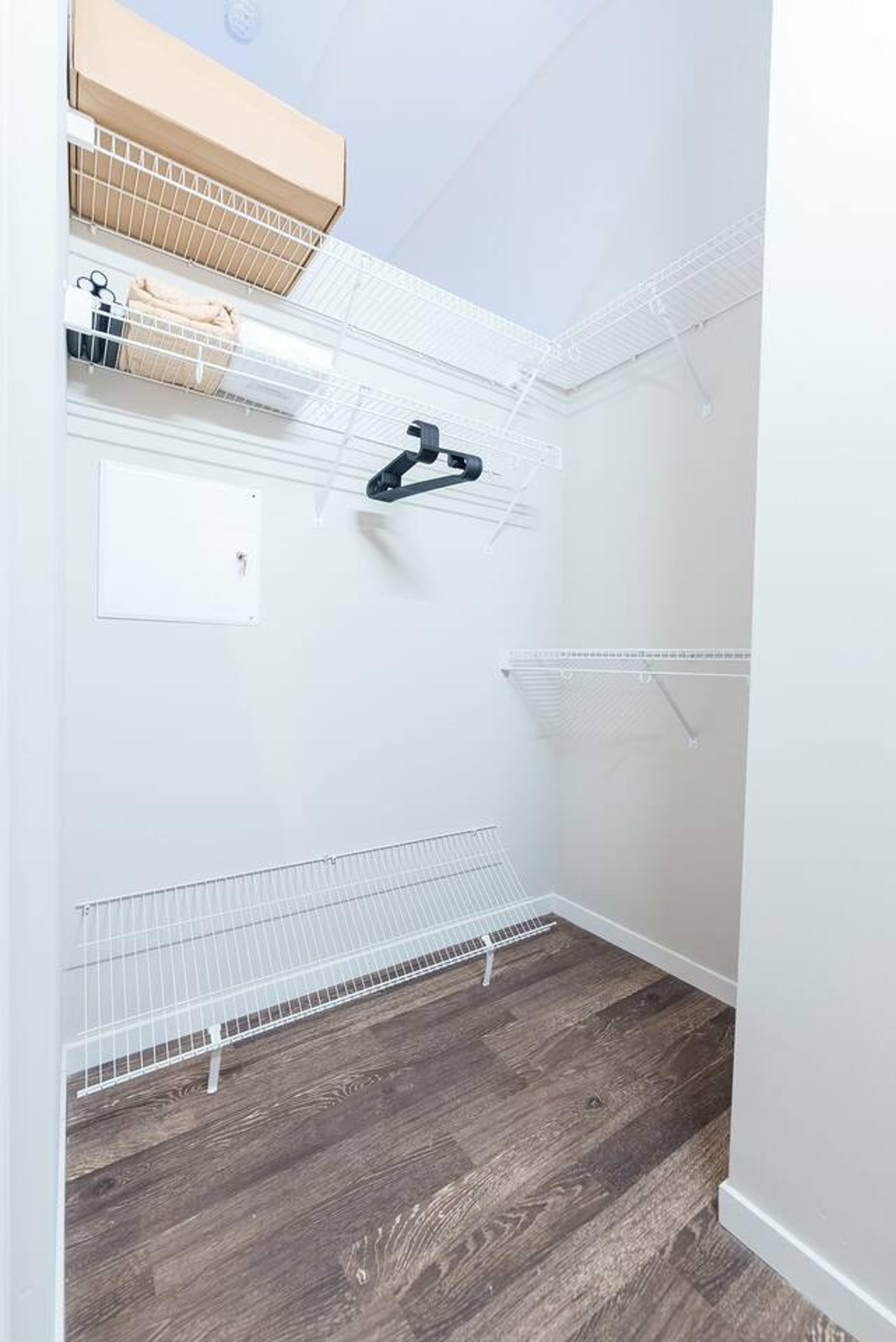 Cinc-PoV-728 - 1 Bedroom — photo 31