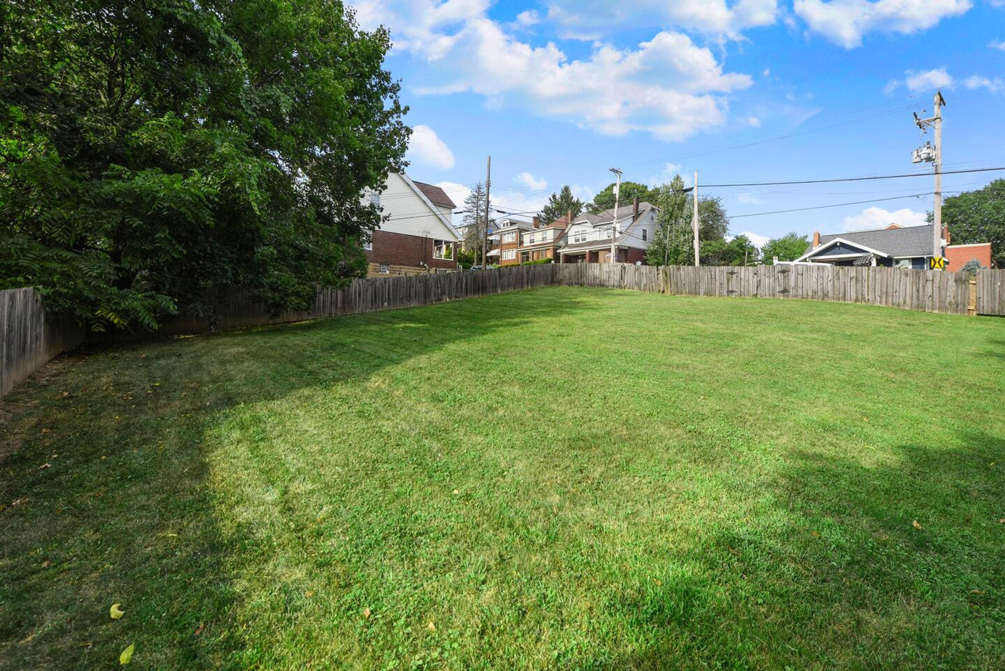 Backyard
Experience the Delights of Open Sky and Fresh Air in Your Own Backyard Haven