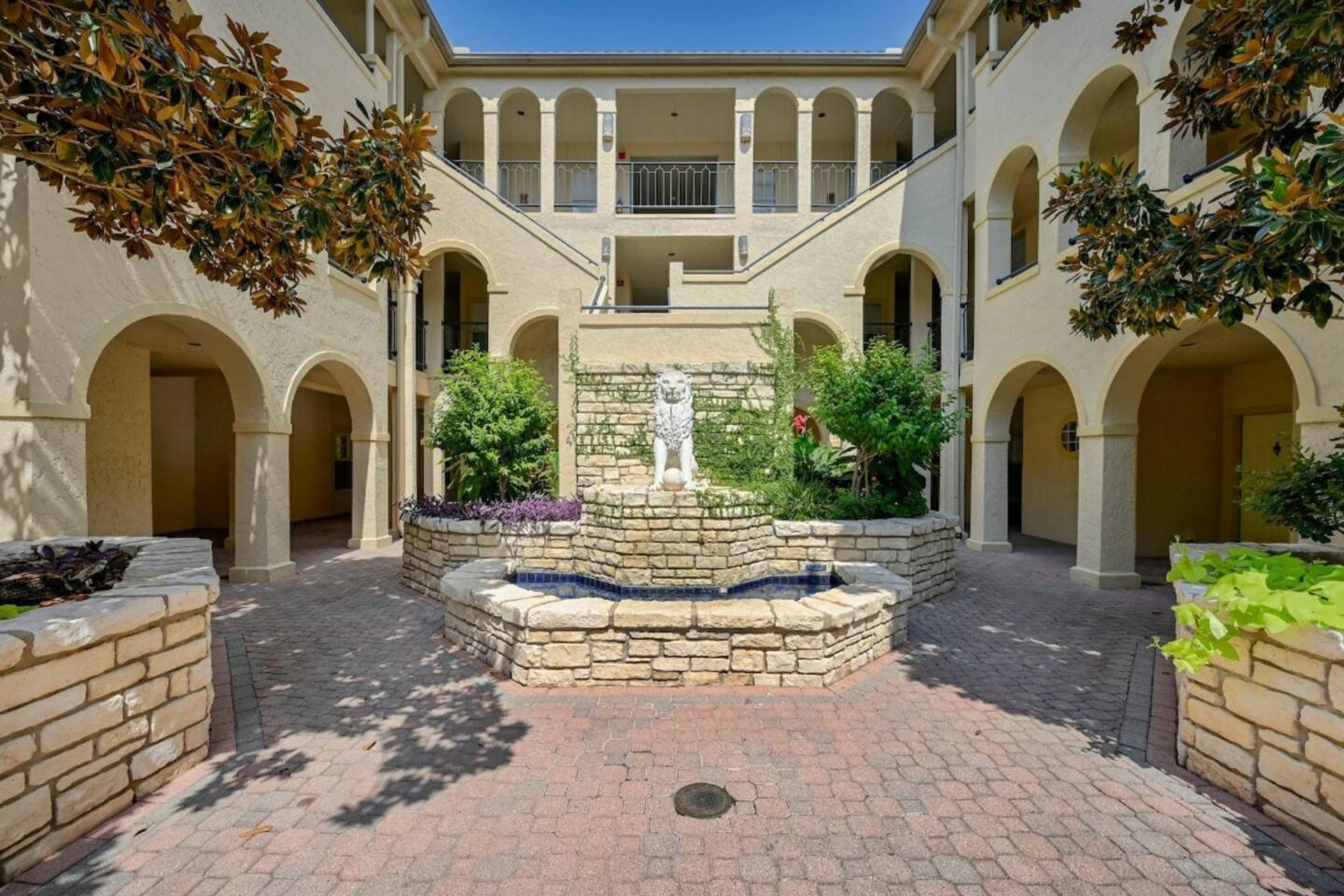 Lion water fountain