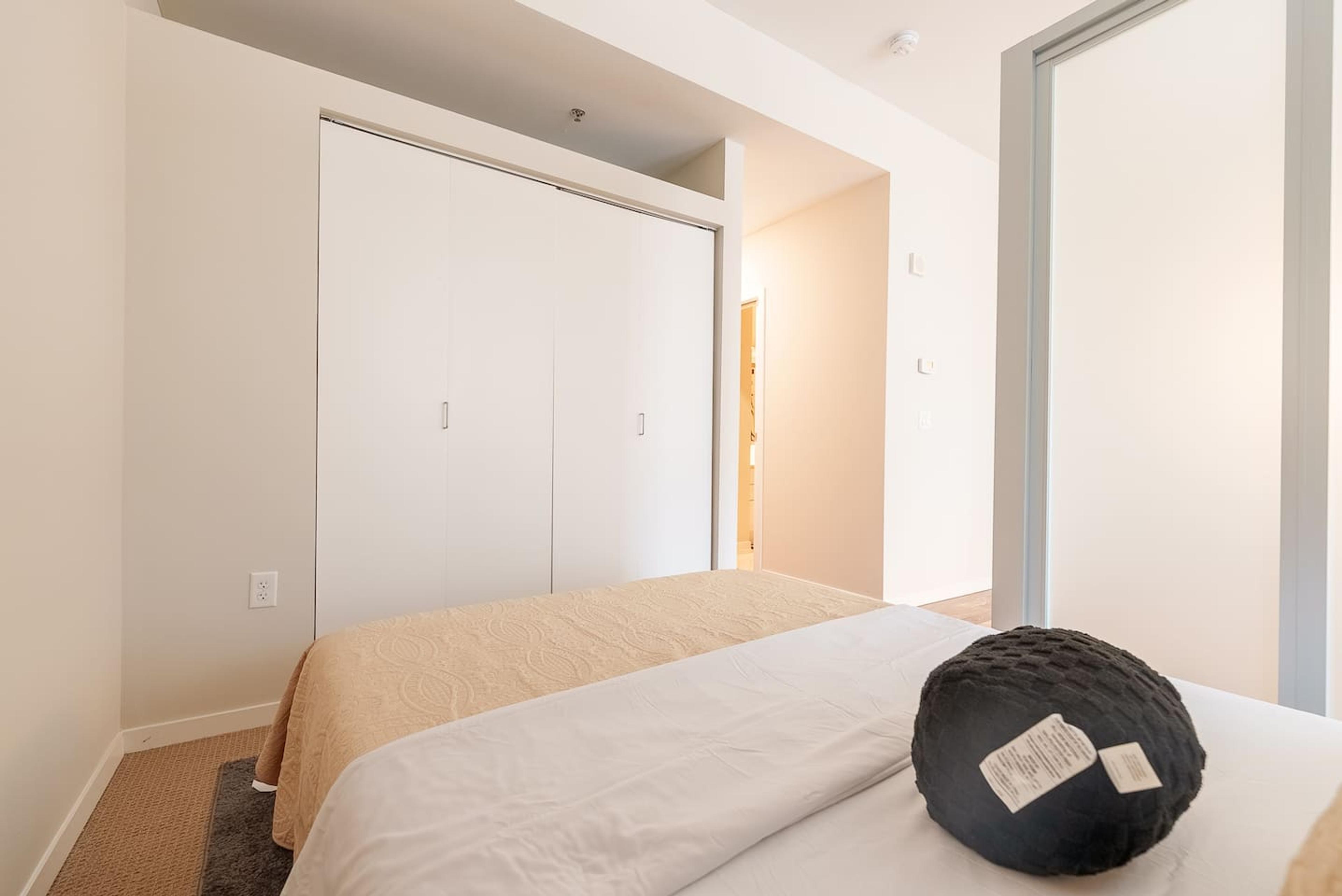Cinc-PoV-728 - 1 Bedroom — photo 47