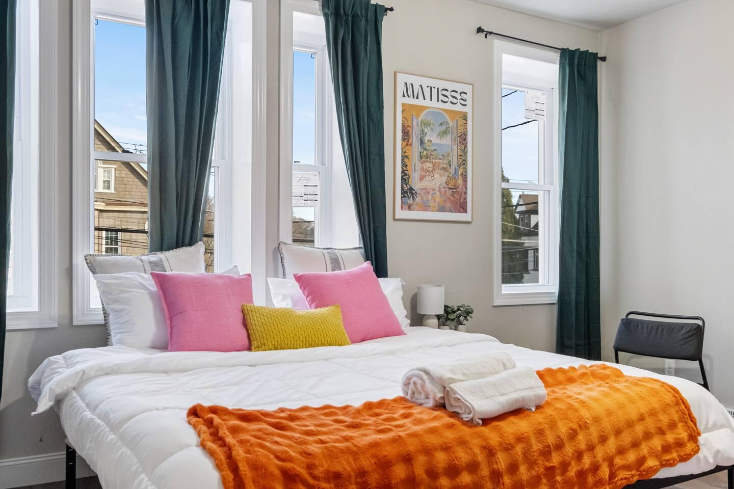 PBH-406 Marshall-Main-6 Bed — photo 6