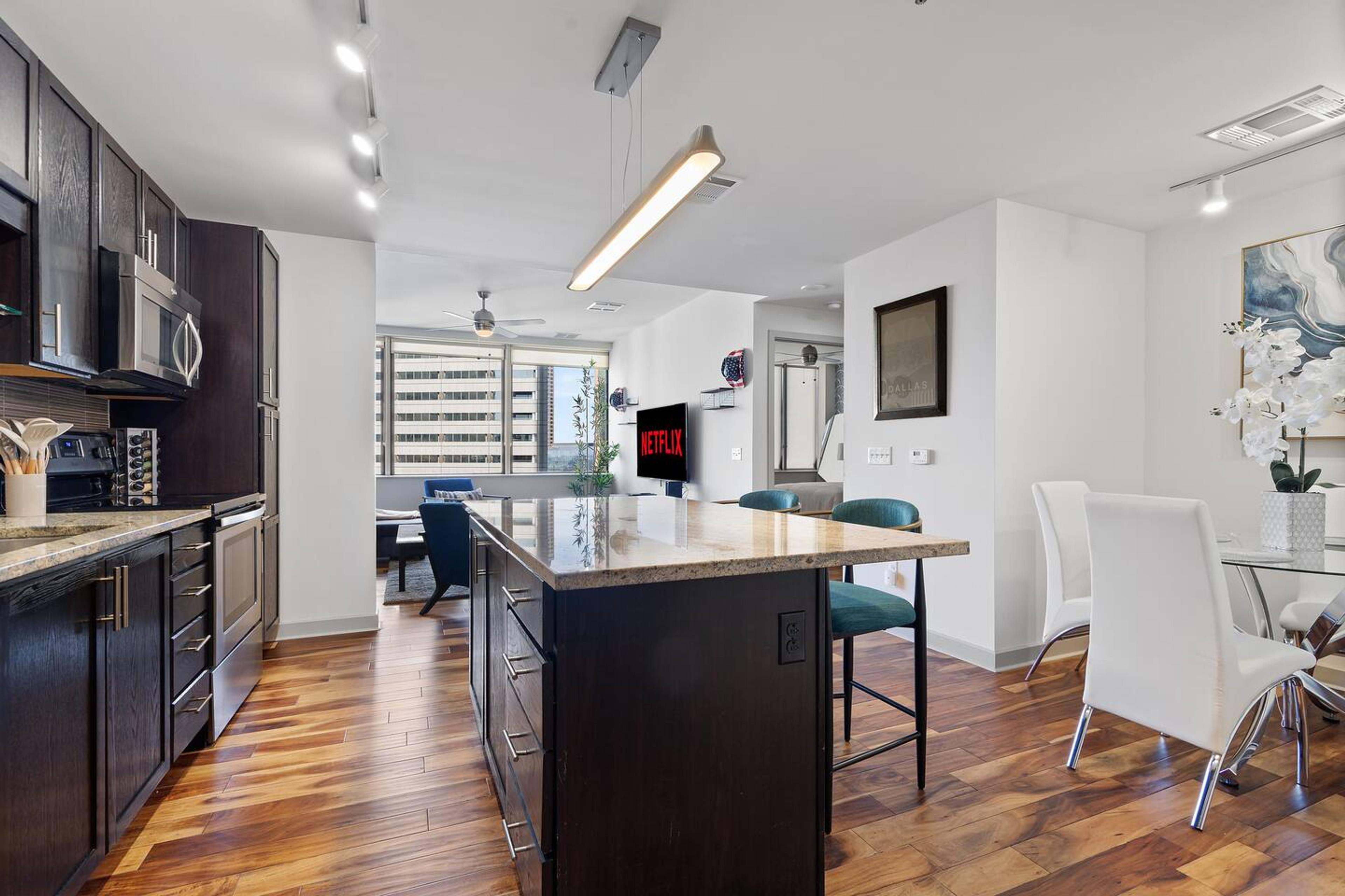 A complete view of our living pace, dining with kitchen
