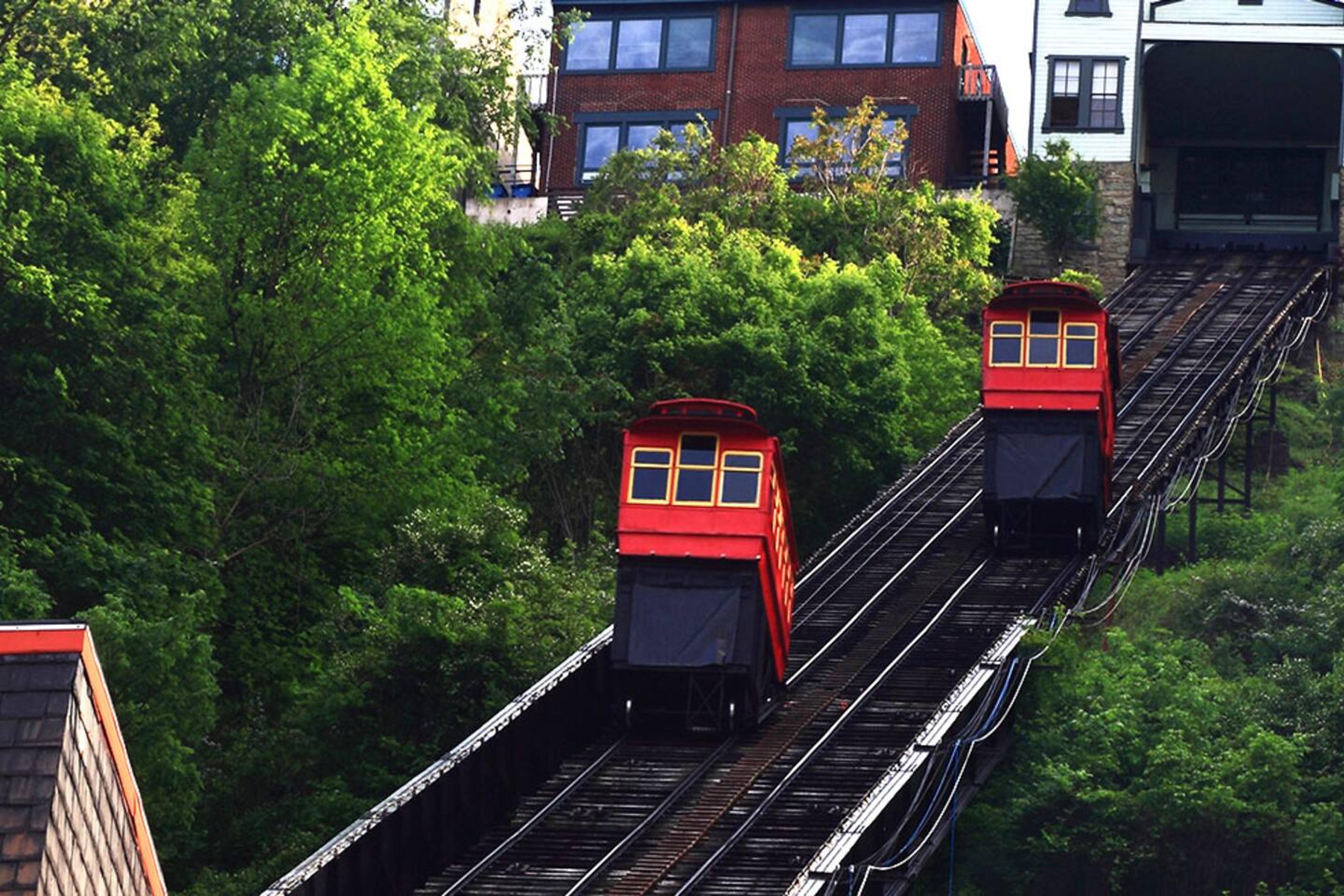 Duquesne Incline
A historic funicular offering breathtaking views of the city and rivers.
1.5 miles (5 min by car)