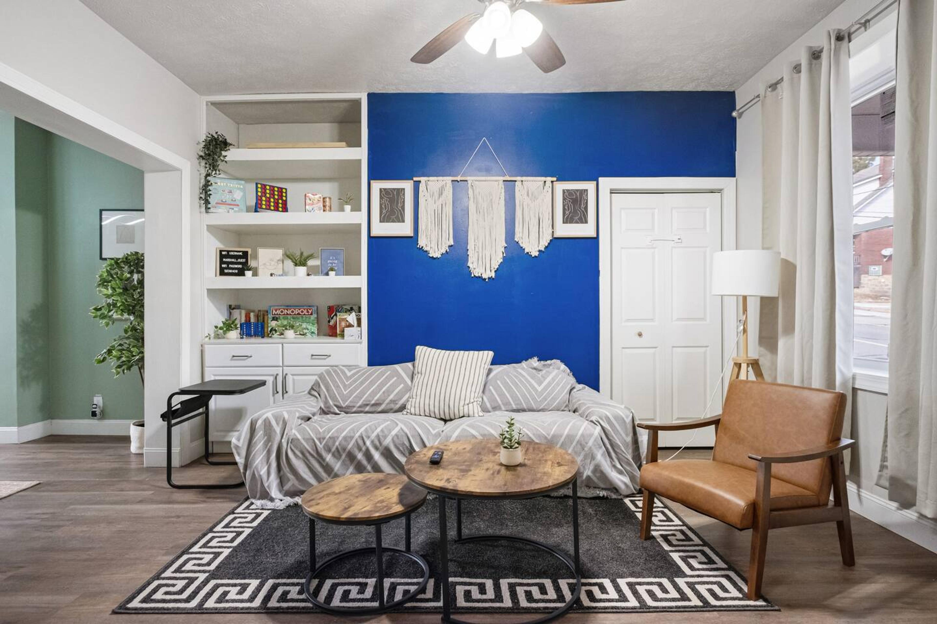 PBH-406 Marshall-Main-6 Bed — photo 50