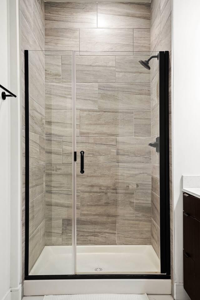 This bathroom has a shower which provides hot and cold water 24/7 which is a pleasure after an exhausting day .Also a toilet and an sink, it is clean and well maintained.