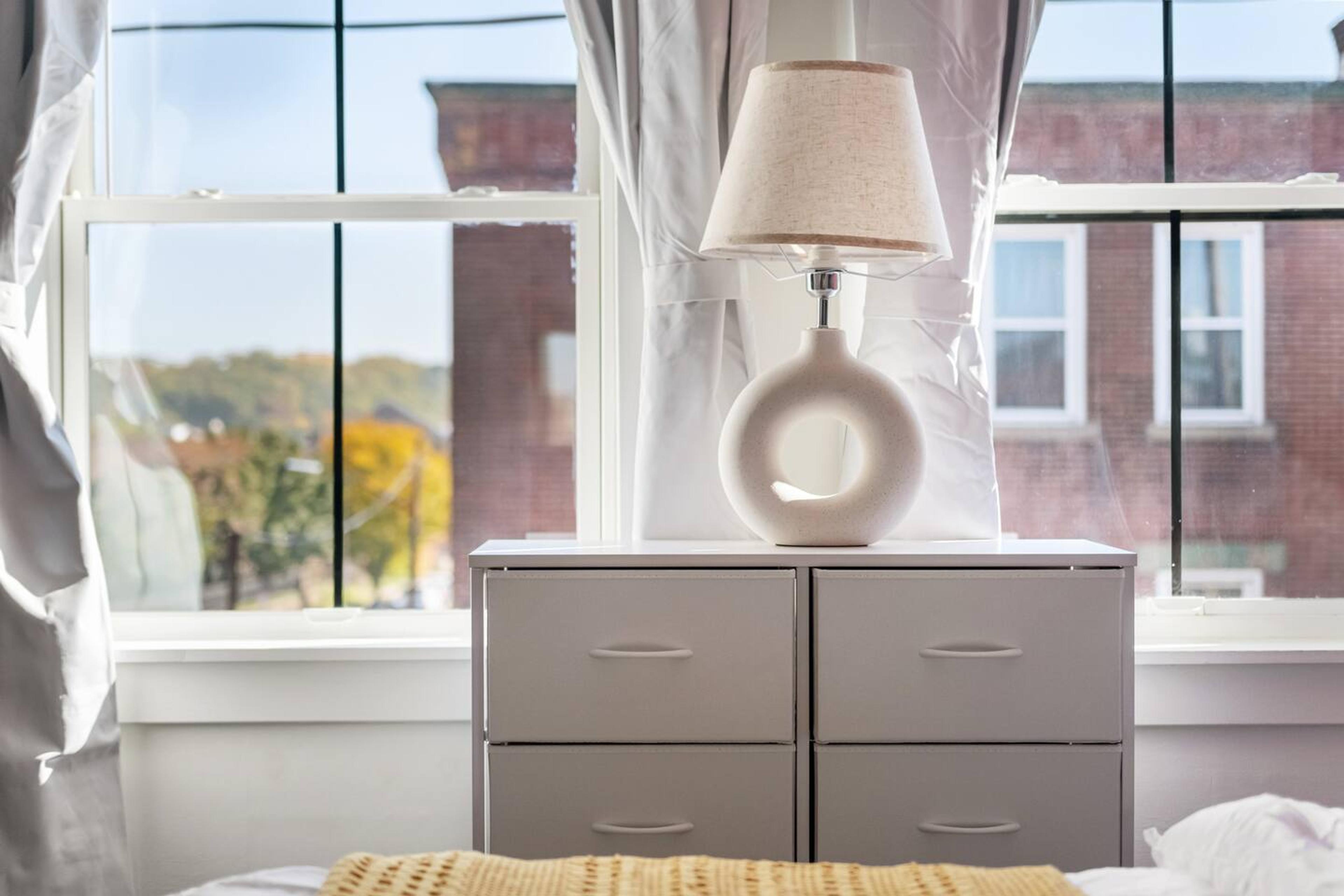 Bedroom lamp
