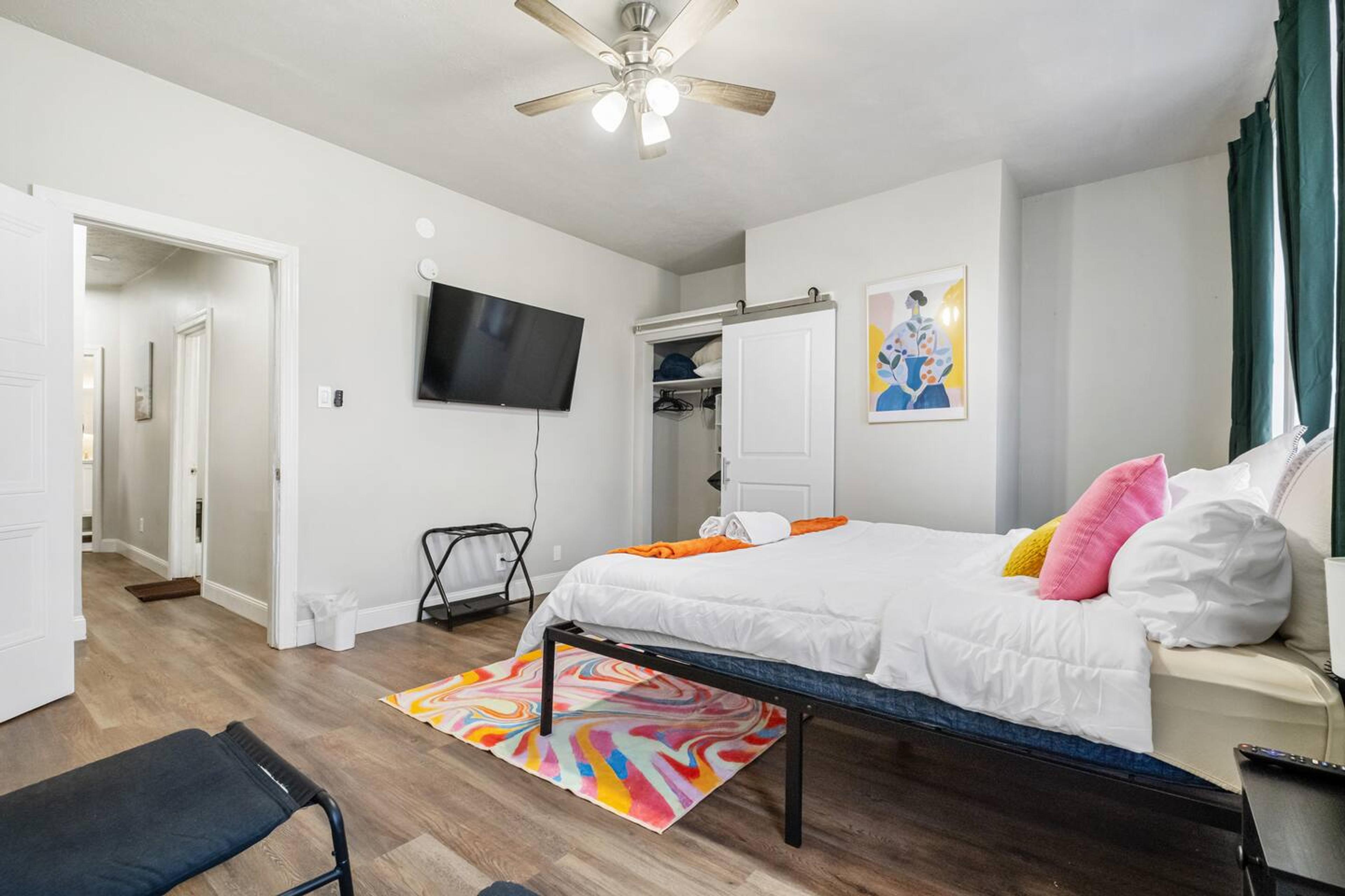 PBH-406 Marshall-Main-6 Bed — photo 65