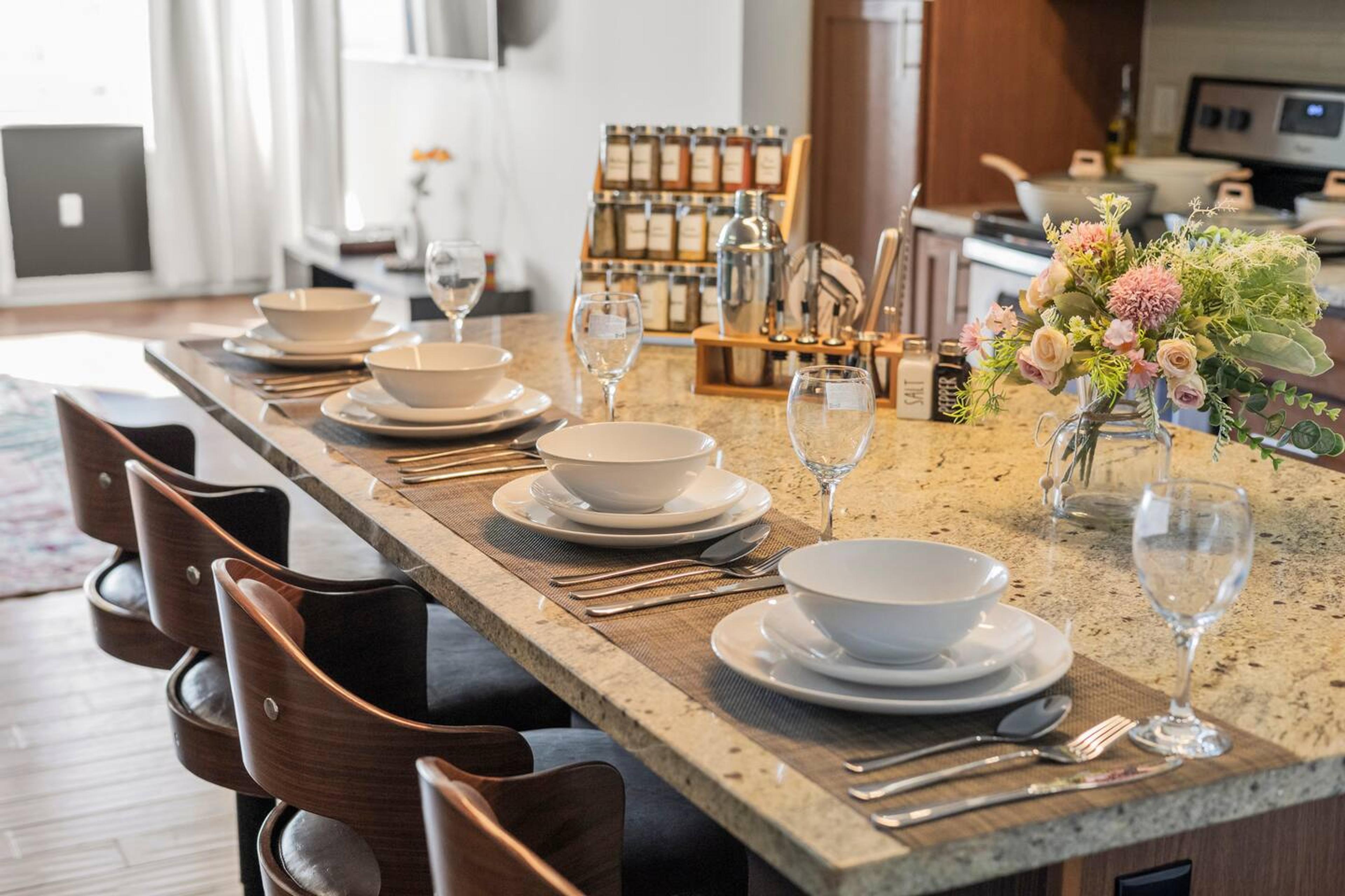 Small and elegant dining area