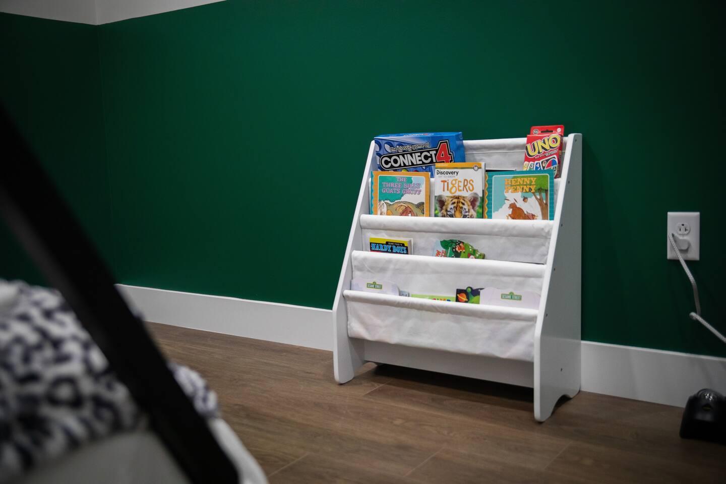 For our little guest ! We have games and books corner in Bedroom 2