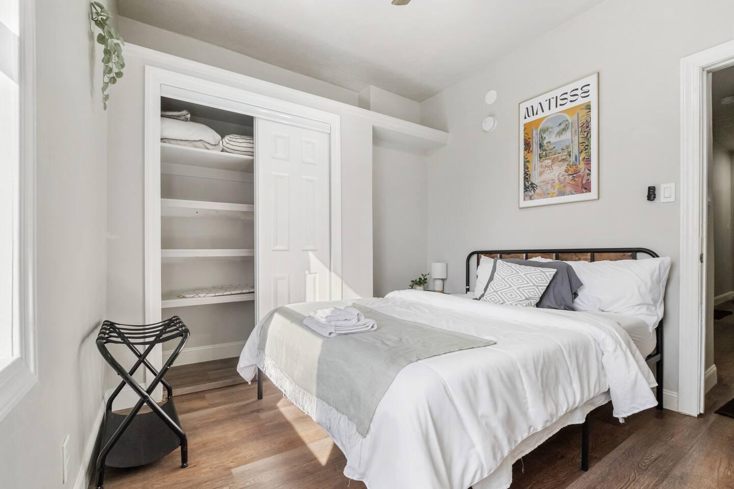 PBH-406 Marshall-Main-6 Bed — photo 67