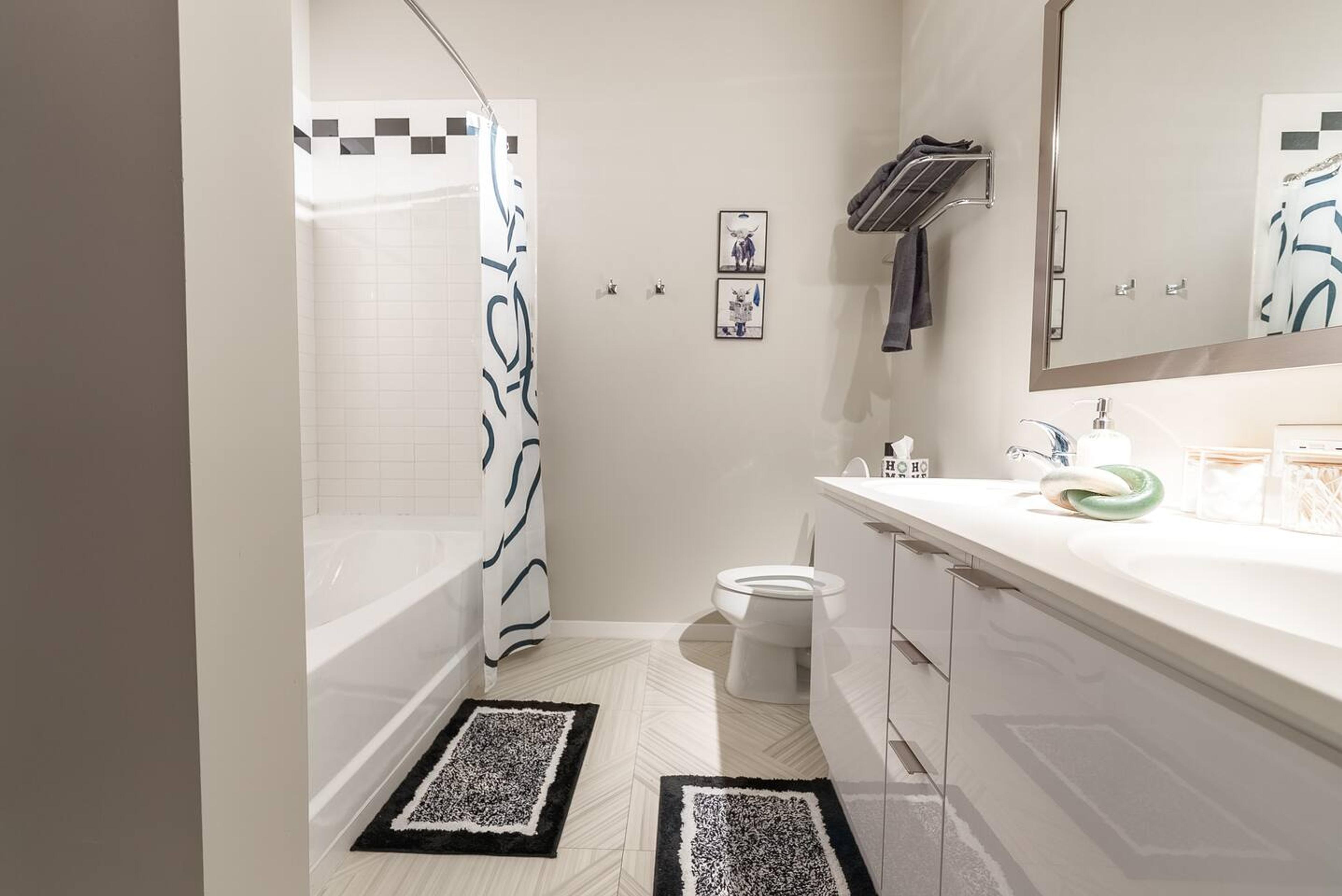 Cinc-PoV-823 -2 Bedroom — photo 18