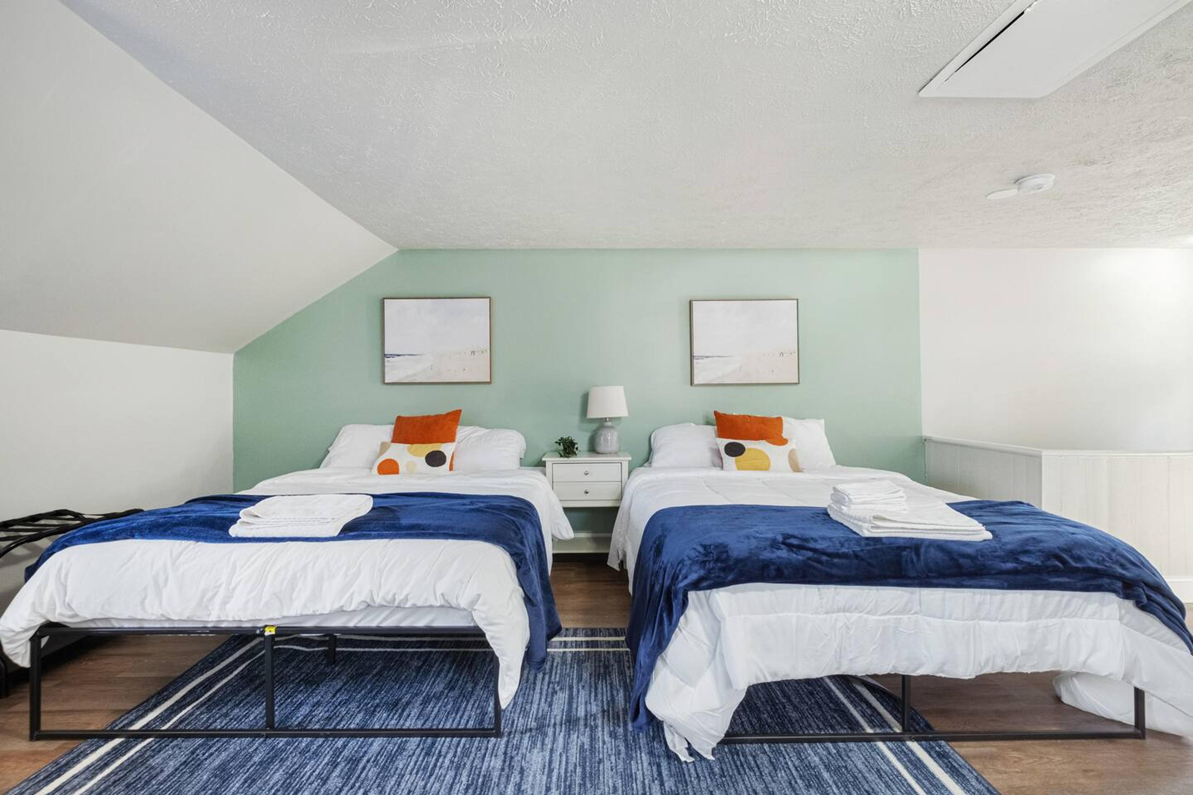 PBH-406 Marshall-Main-6 Bed — photo 17