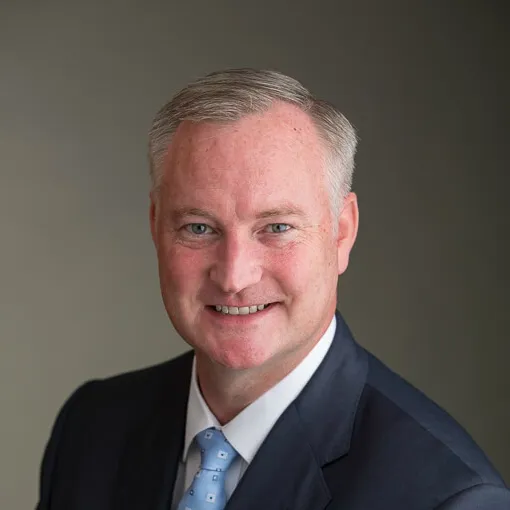 Portrait of Dennis O'Neil, Organizational Design at Grayline Group