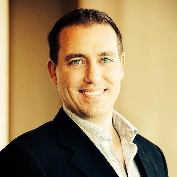 Portrait of Robert Hansen, Cybersecurity & Technology at Grayline Group