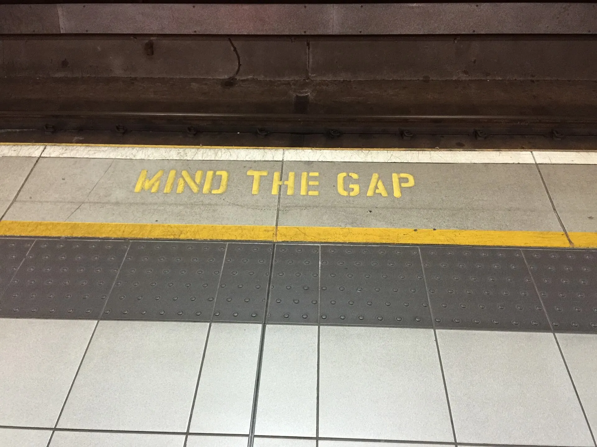 Mind the Gap: Few Companies Survive Market Shifts