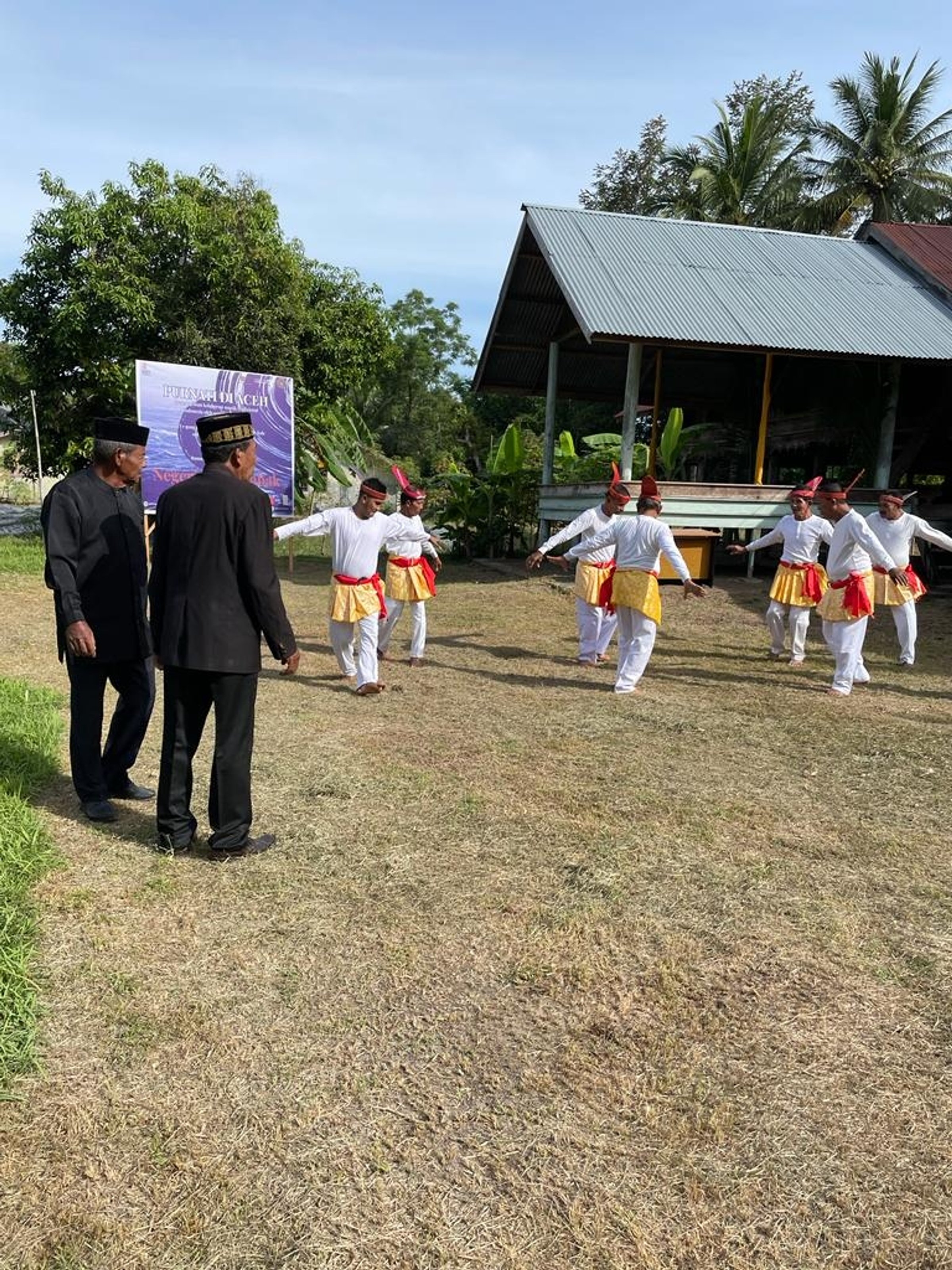 Negeri Atas Ombak