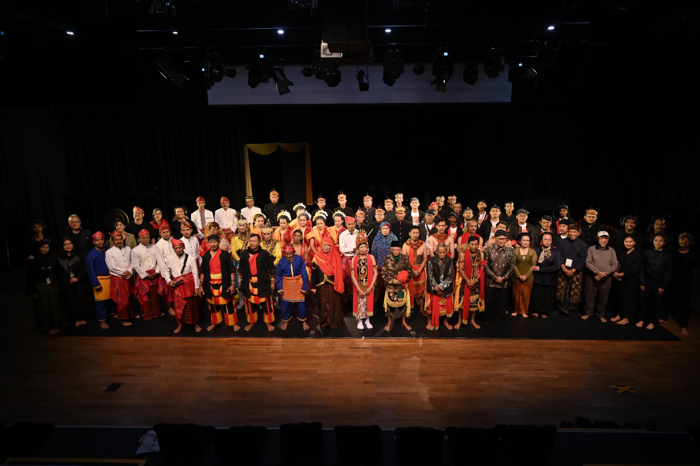Panggung Maestro 5