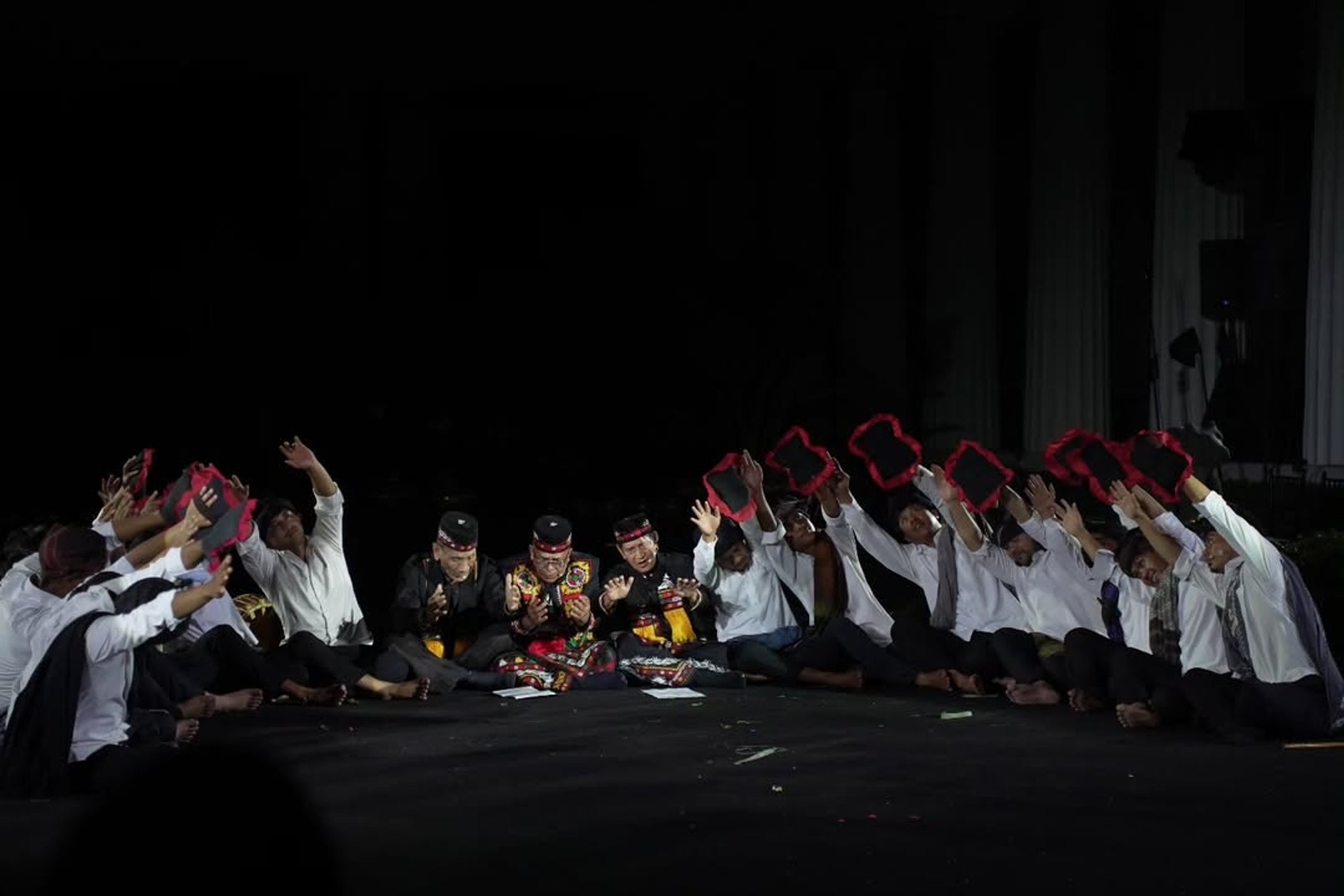 Panggung Maestro 8