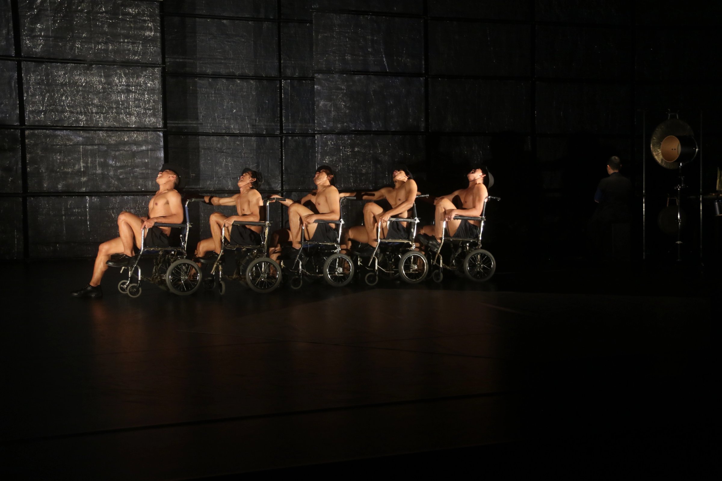 Electra directed by Tadashi Suzuki