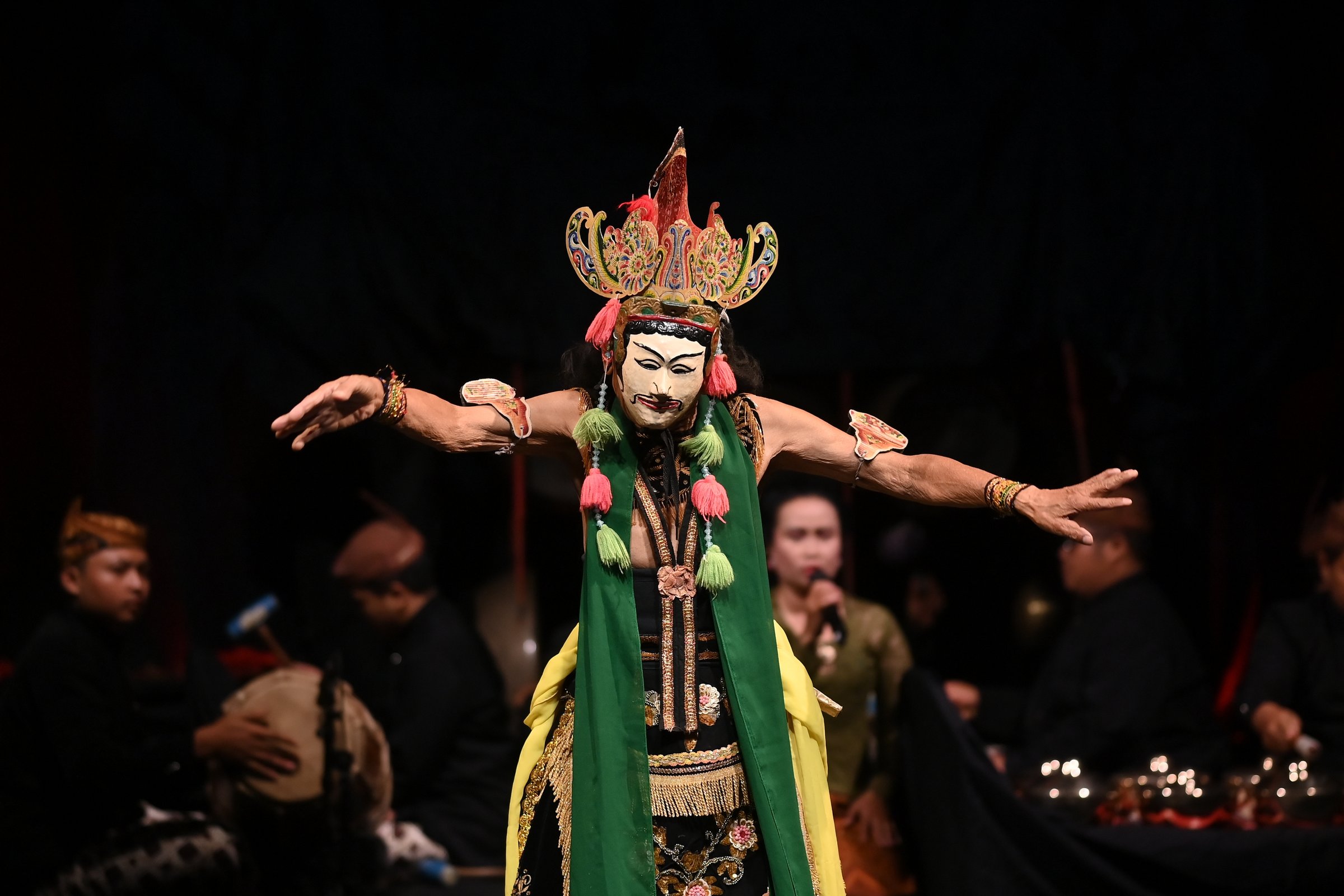 Panggung Maestro 5