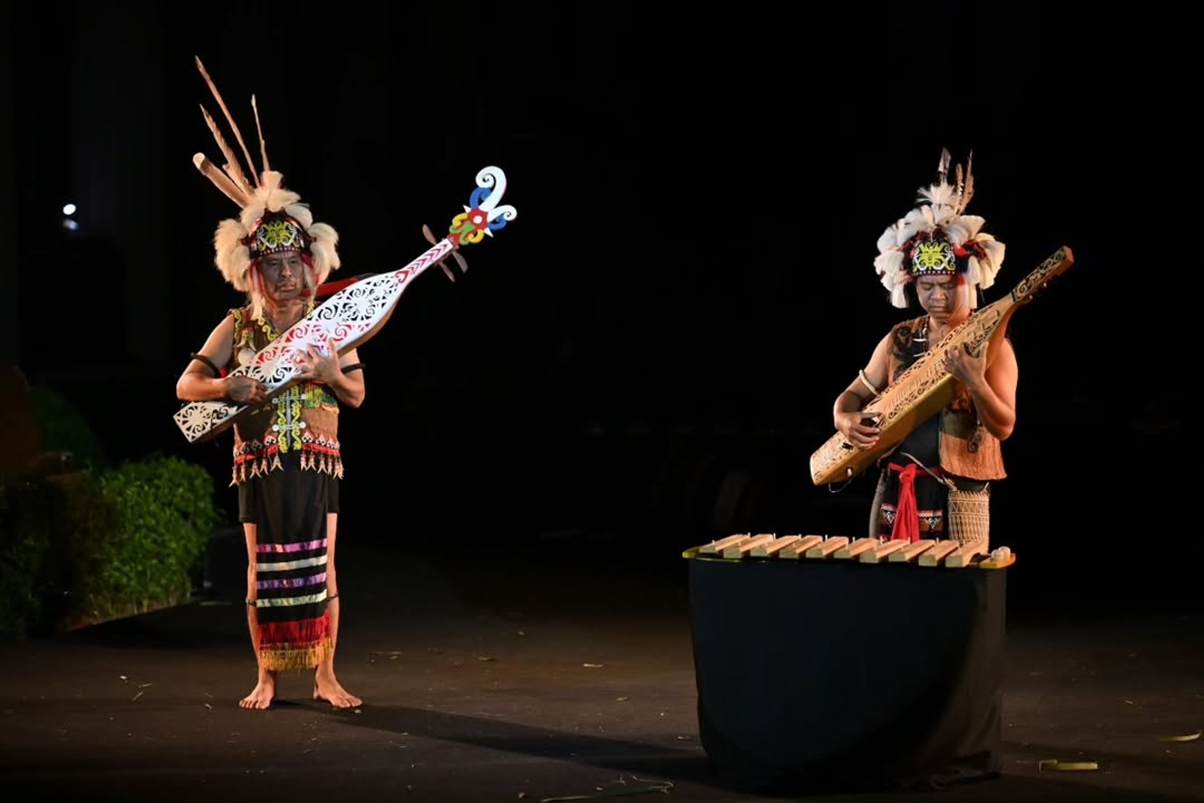 Panggung Maestro 8