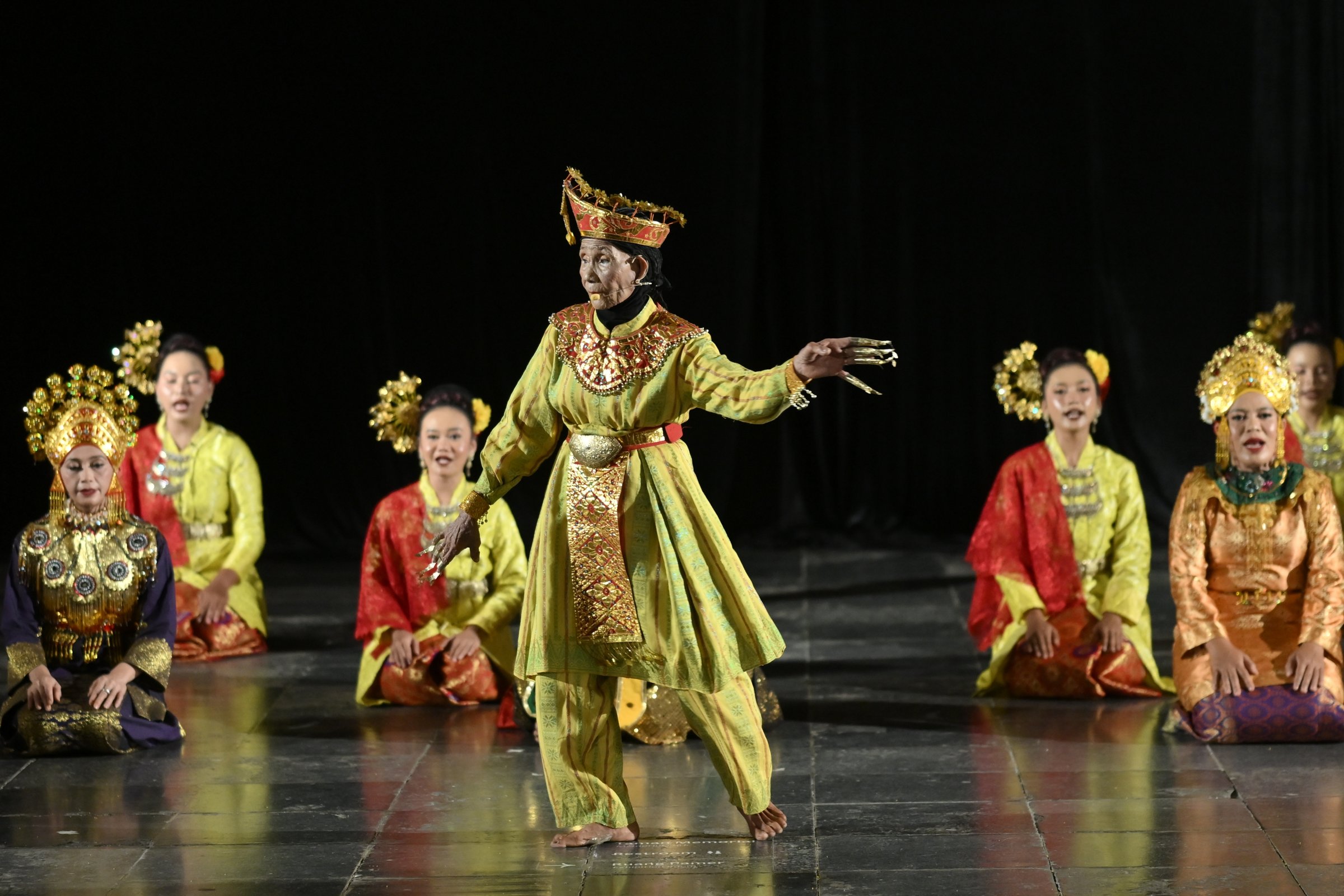 Panggung Maestro 7