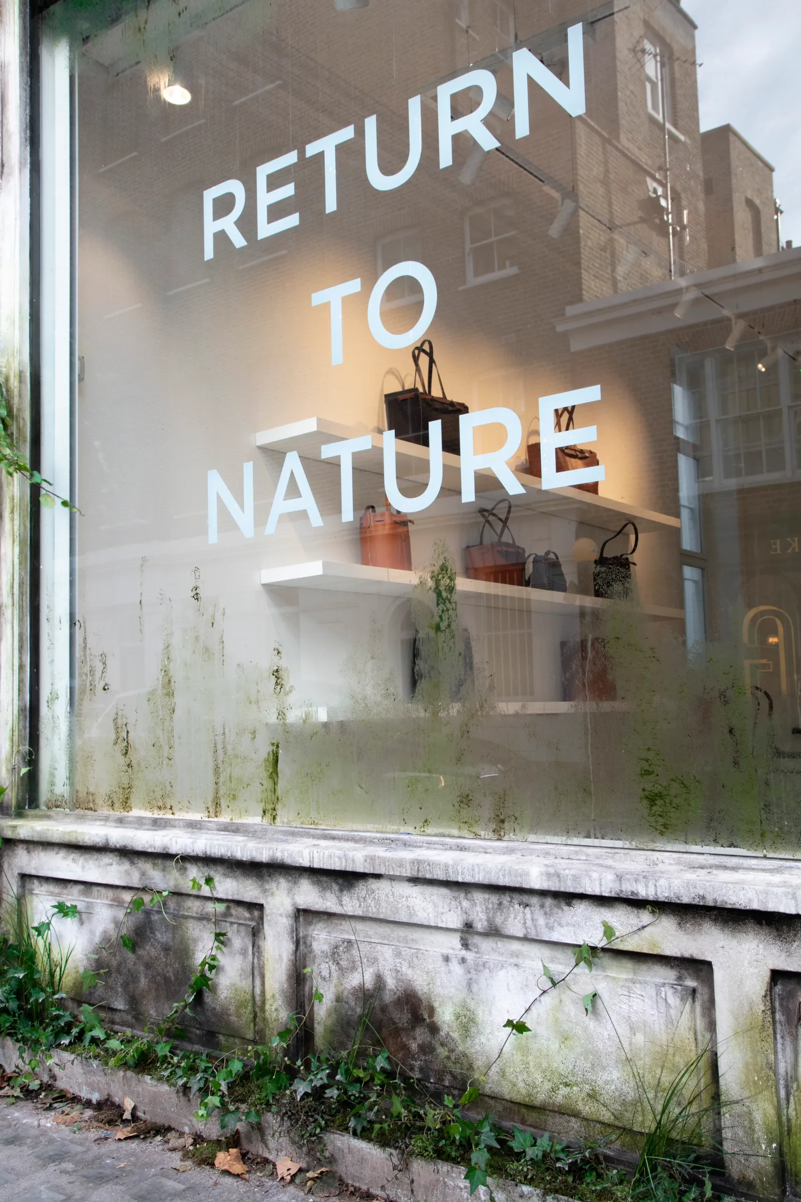 Anya Hindmarch — Return to Nature (image 7)