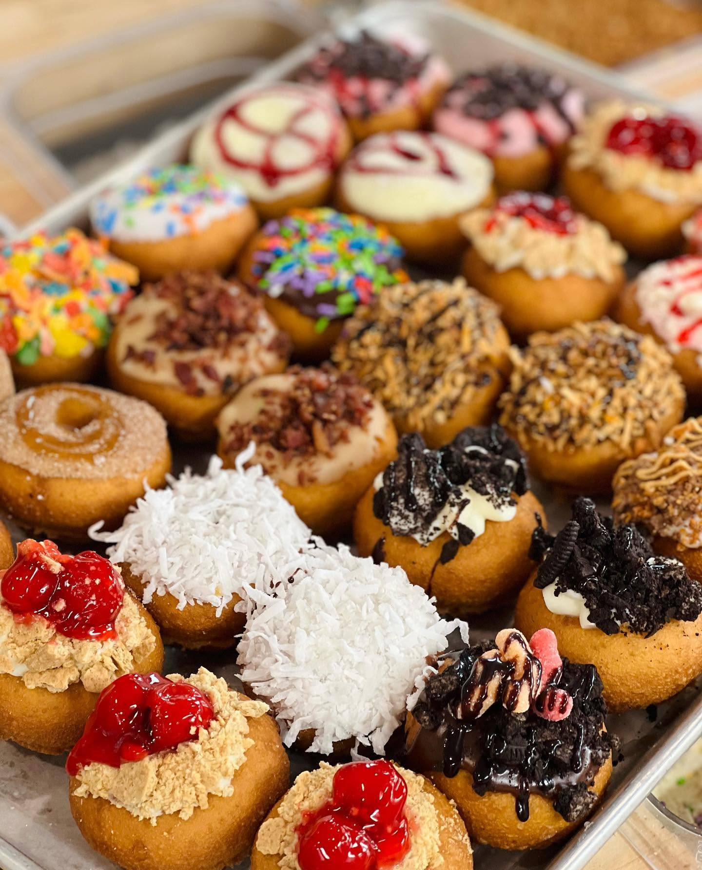 Peace Love and Little Donuts of Hyde Park storefront
