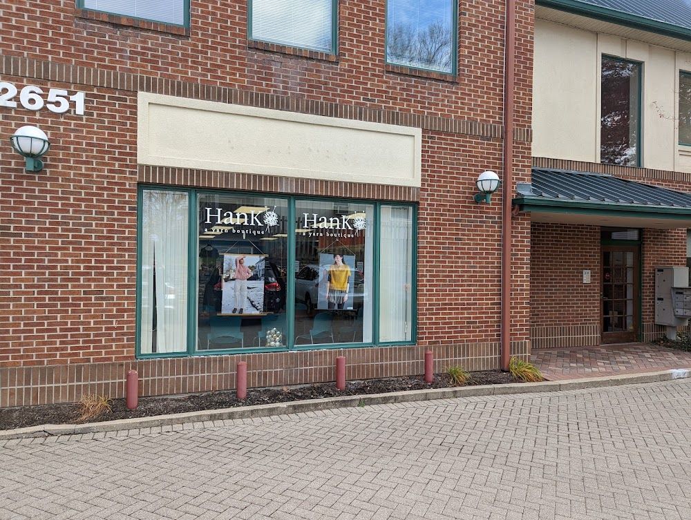 Hank, a Yarn Boutique storefront
