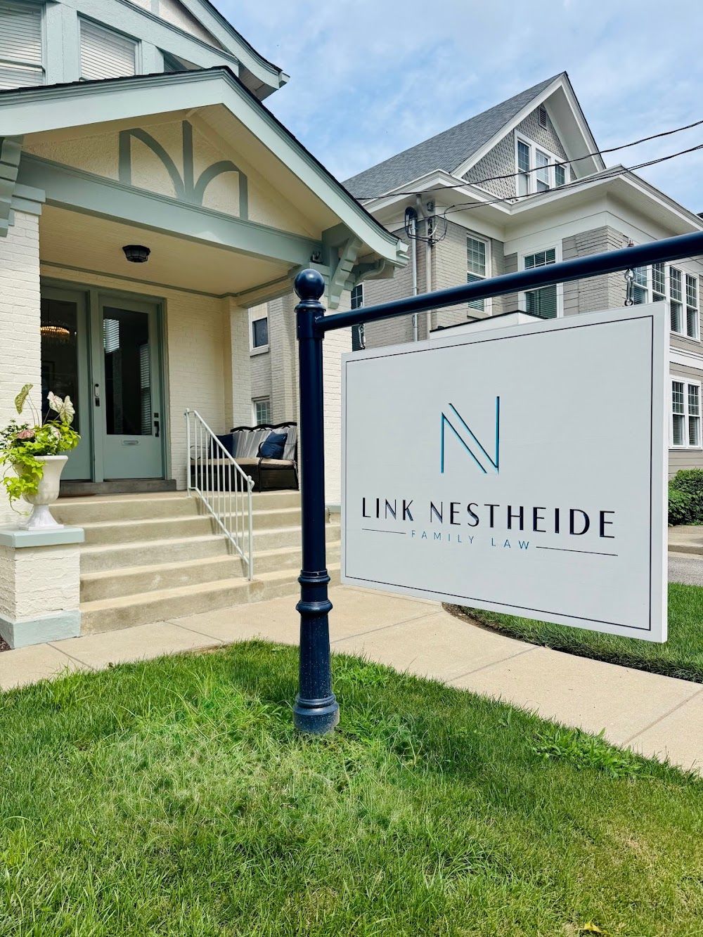 Link Nestheide Family Law storefront