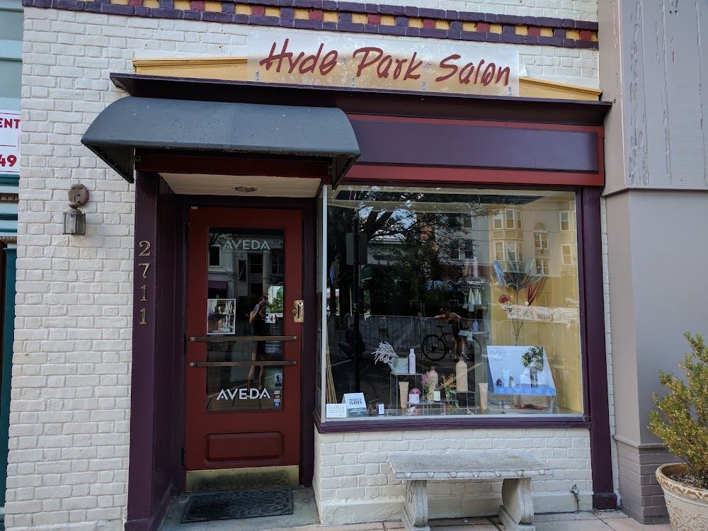 Hyde Park Salon storefront
