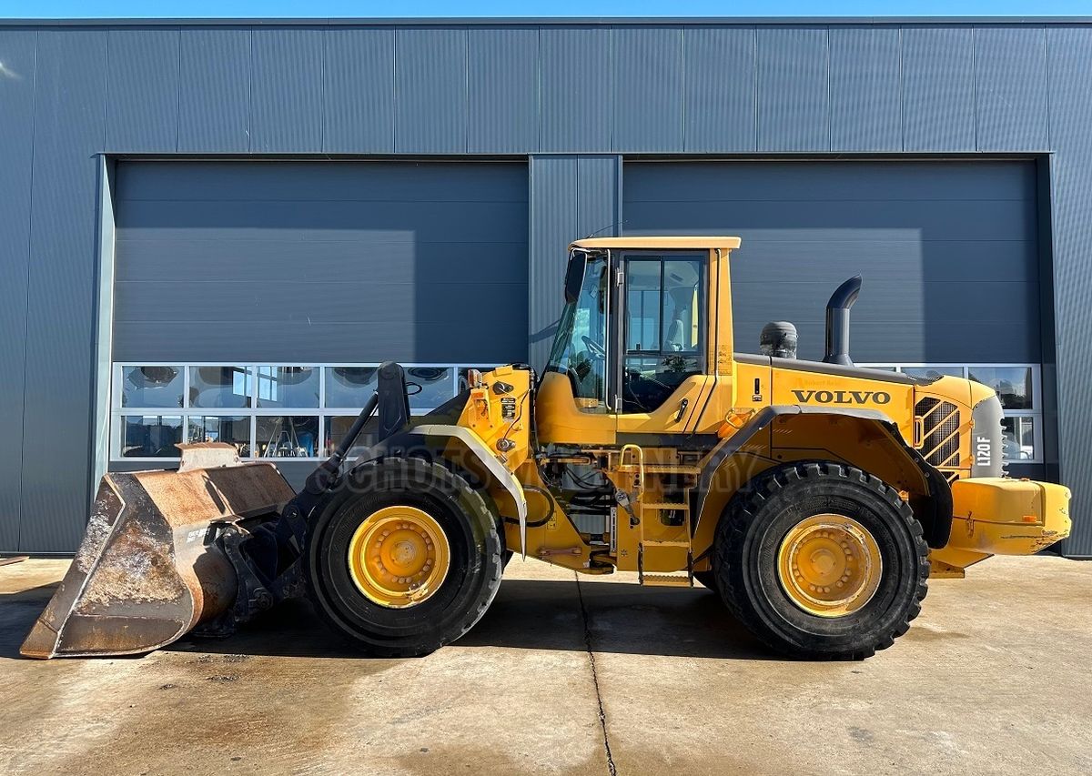 Volvo L120F