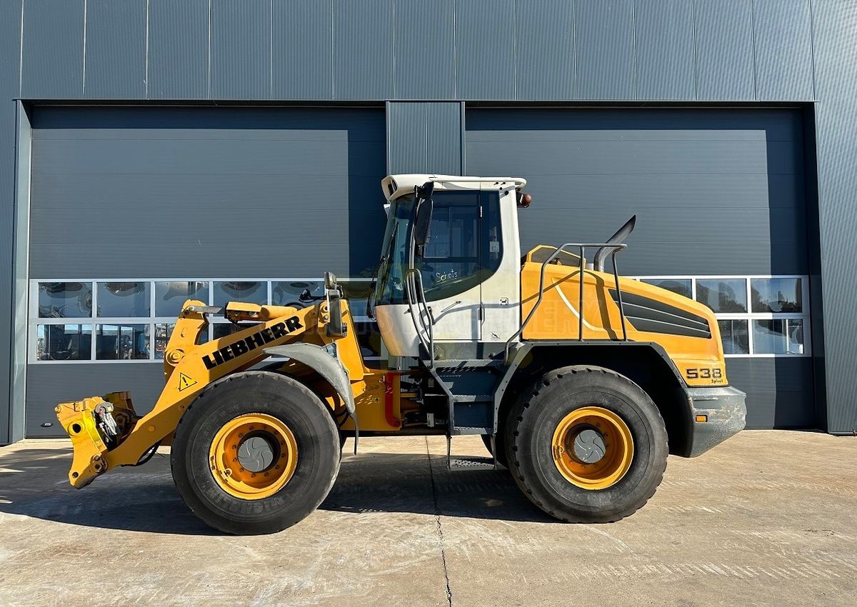 Liebherr L538