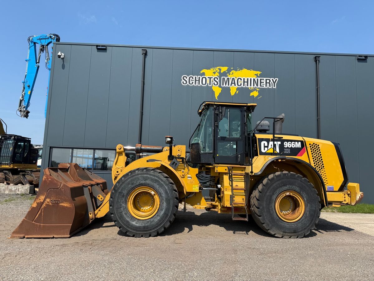 Caterpillar 966M