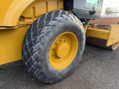 Caterpillar CS44B, photo 9 of 17