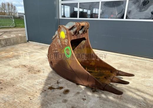 CM Digging Bucket with Teeth (0.8 cbm)