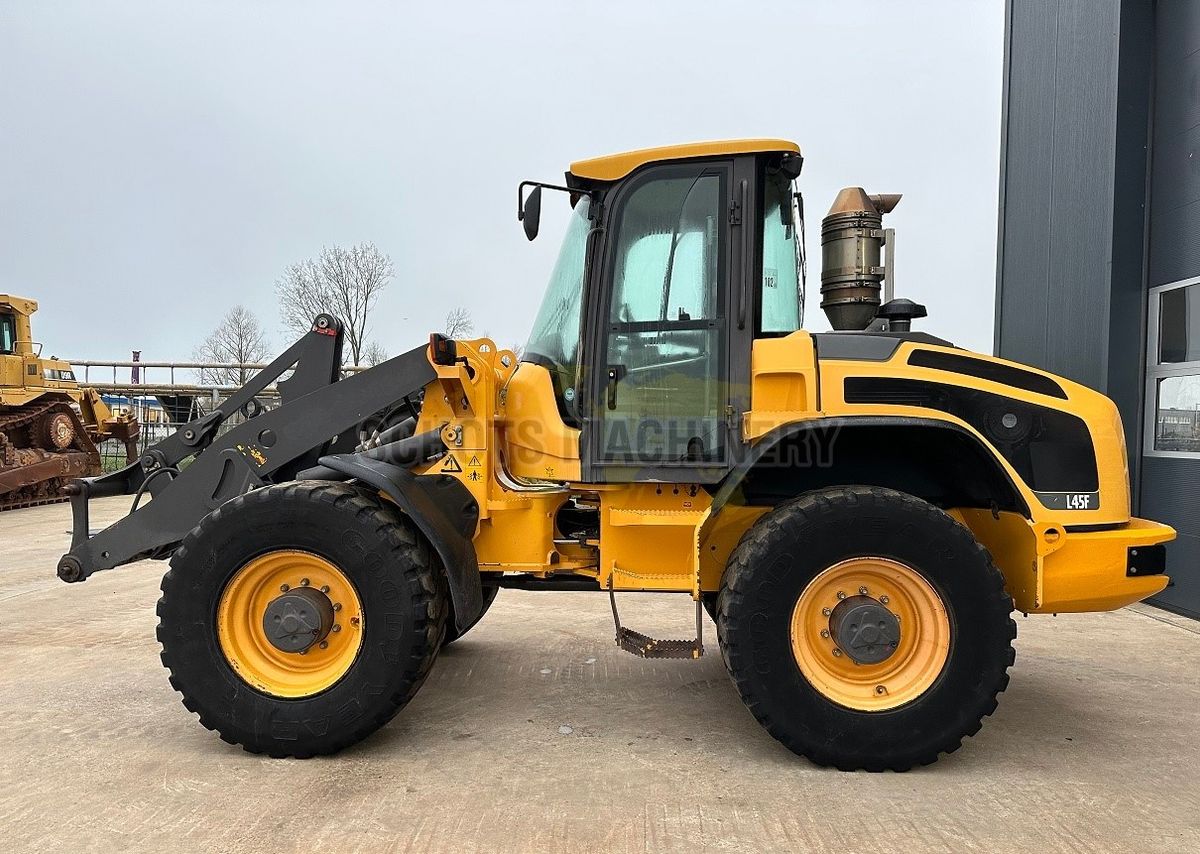 Volvo L45F