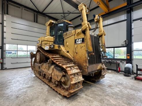 Caterpillar D9R