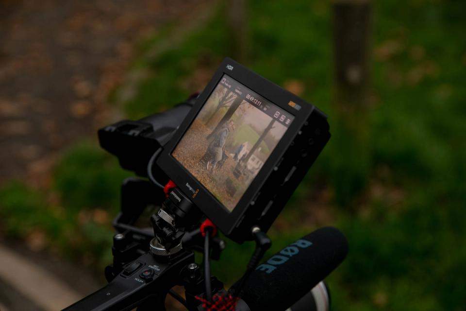 outside shoot camera monitor 