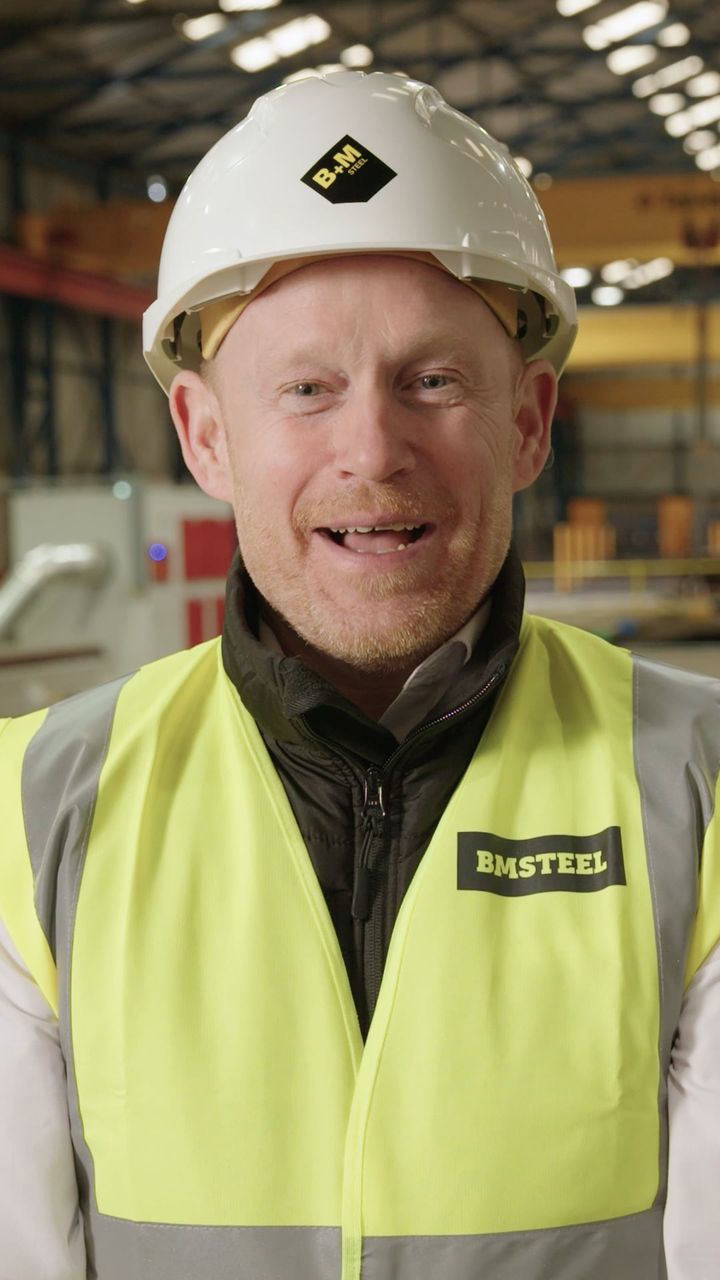 BM Steel vertical piece to camera